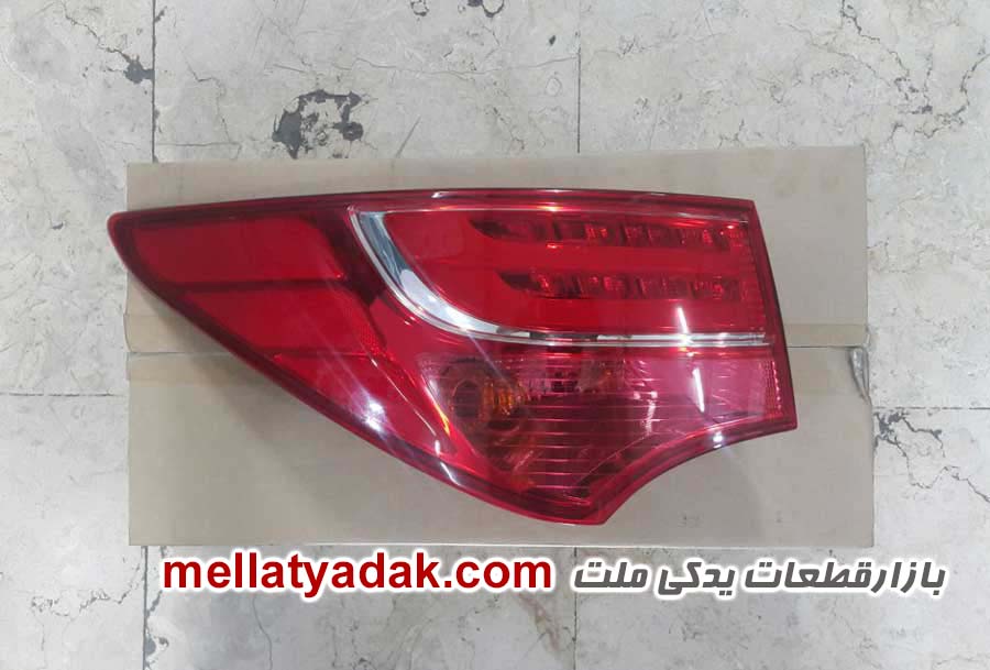 چراغ خطر عقب سانتافه ix45 - لوازم یدکی هیوندای 1 چراغ خطر عقب هیوندای سانتافه ix45
