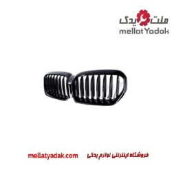 جلو پنجره بی ام و 530 آی
