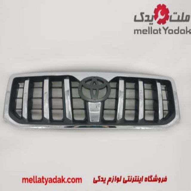جلو پنجره پرادو