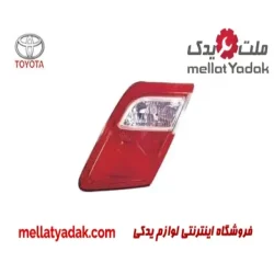 چراغ راست صندوق تویوتا کمری