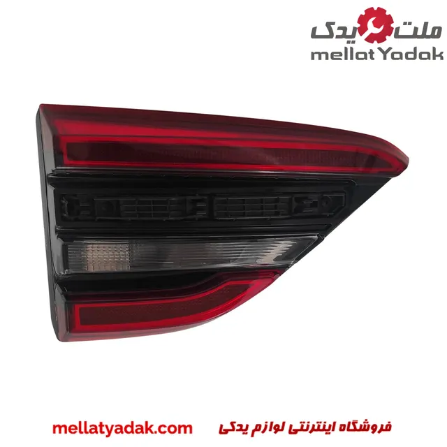 چراغ عقب روی صندوق ام وی ام X55 اکسلنت سمت راننده 1 چراغ عقب روی صندوق ام وی