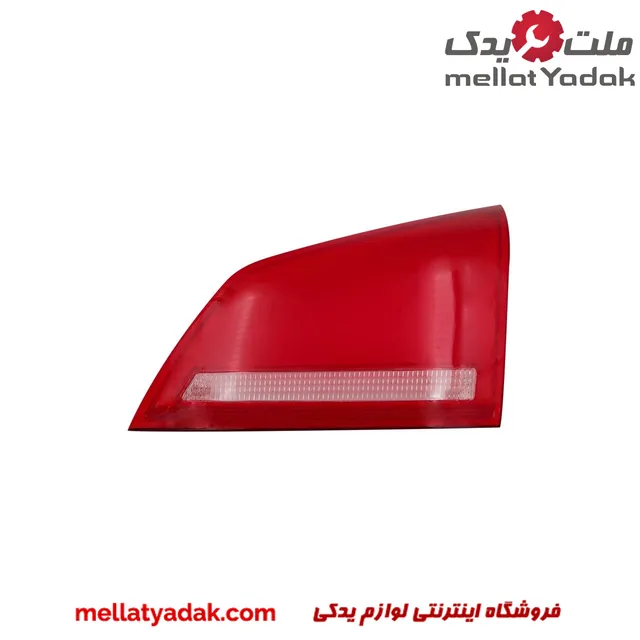طلق چراغ عقب روی صندوق ج